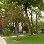 Les Jardins Du Mess 베르됭쉬르뫼즈
