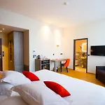 Les Jardins Du Mess 4* 베르됭쉬르뫼즈
