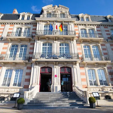 Hotel Les Jardins Du Mess 4*