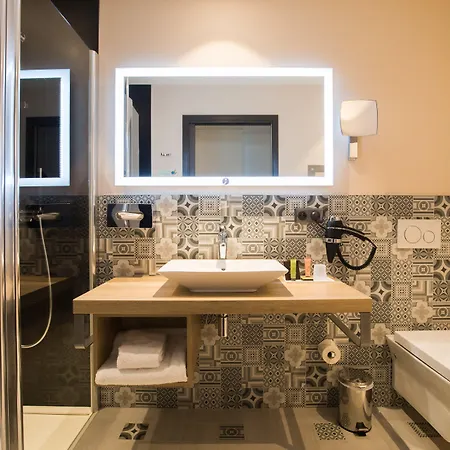 Les Jardins Du Mess 4* Βερντέν