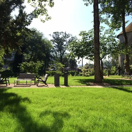 Les Jardins Du Mess 4* 베르됭쉬르뫼즈