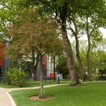 Les Jardins Du Mess 베르됭쉬르뫼즈