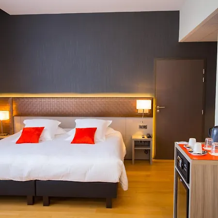 Les Jardins Du Mess Hotell 4*