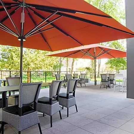Les Jardins Du Mess Hotell 4*