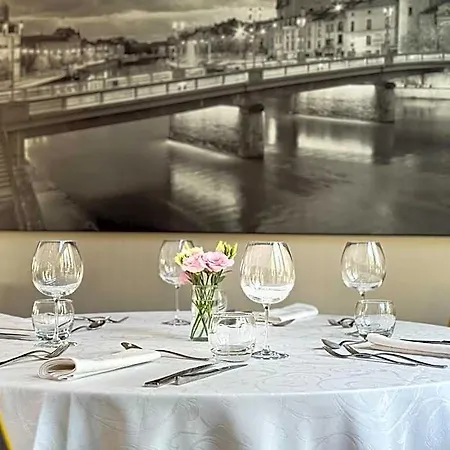 Hotell Les Jardins Du Mess Verdun-sur-Meuse