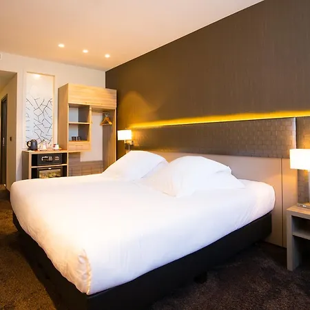 Les Jardins Du Mess 4* فردان سور ميوز