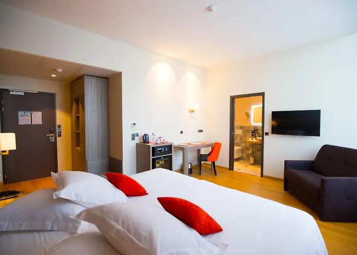 Les Jardins Du Mess Hotel Verdun-sur-Meuse