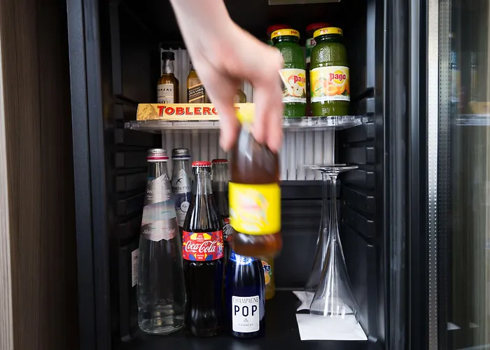 Les Jardins Du Mess 4*