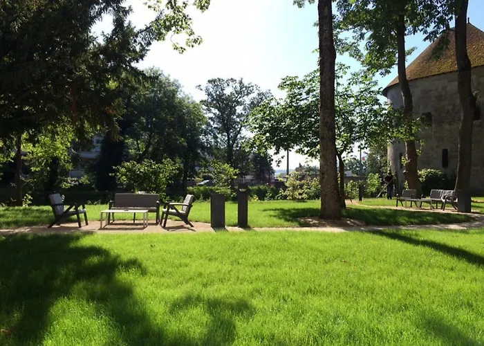 Les Jardins Du Mess 4* Verdun-sur-Meuse