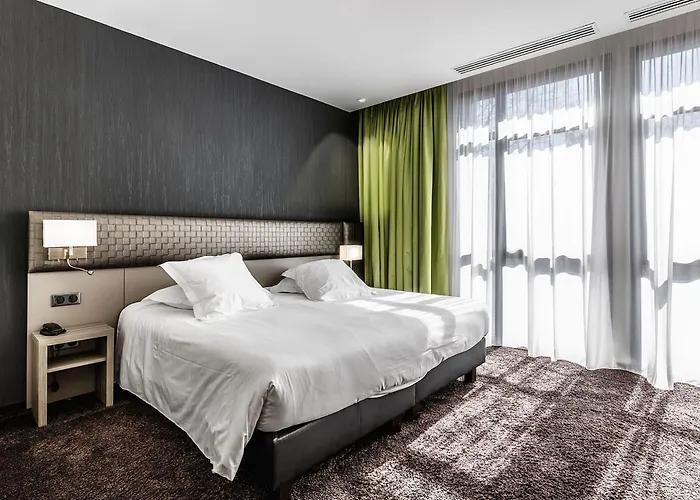 Hotel Les Jardins Du Mess Verdun-sur-Meuse