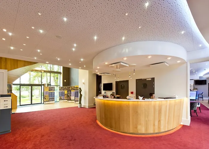 Hotel Les Jardins Du Mess 4*