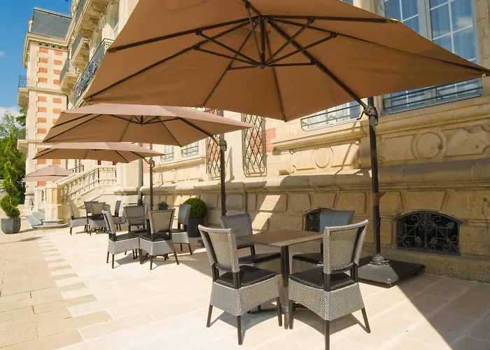 Hotel Les Jardins Du Mess