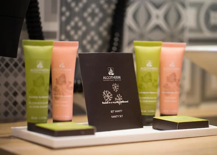 Hotel Les Jardins Du Mess